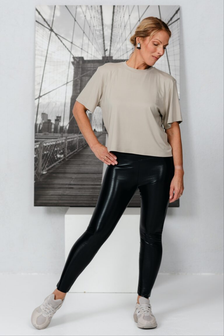 Kunstnahast retuusid Sune