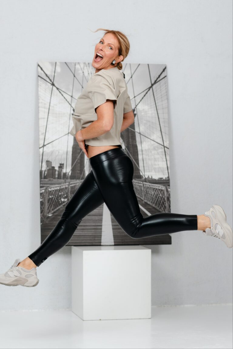 Kunstnahast retuusid Sune