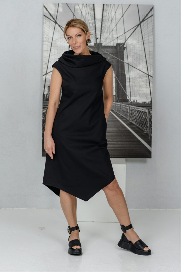 Must asümmeetriline midikleit Sugri