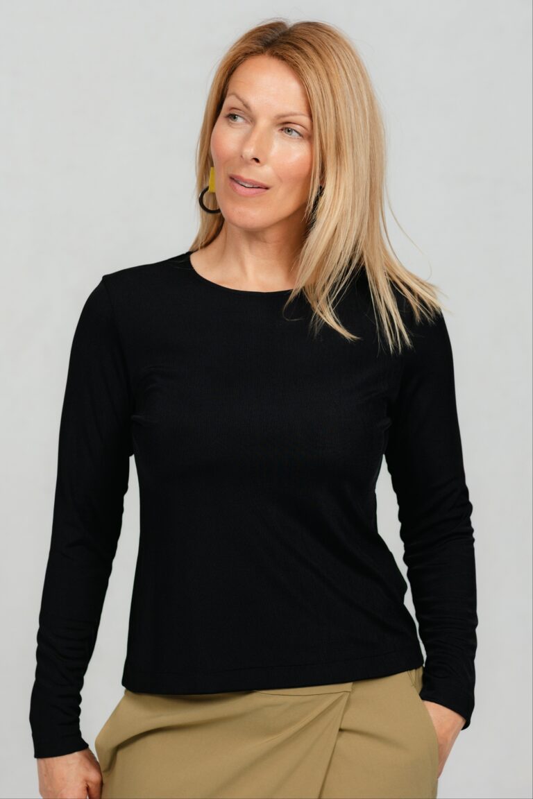 Soonikkoes lihtne pluus Suruki Ni