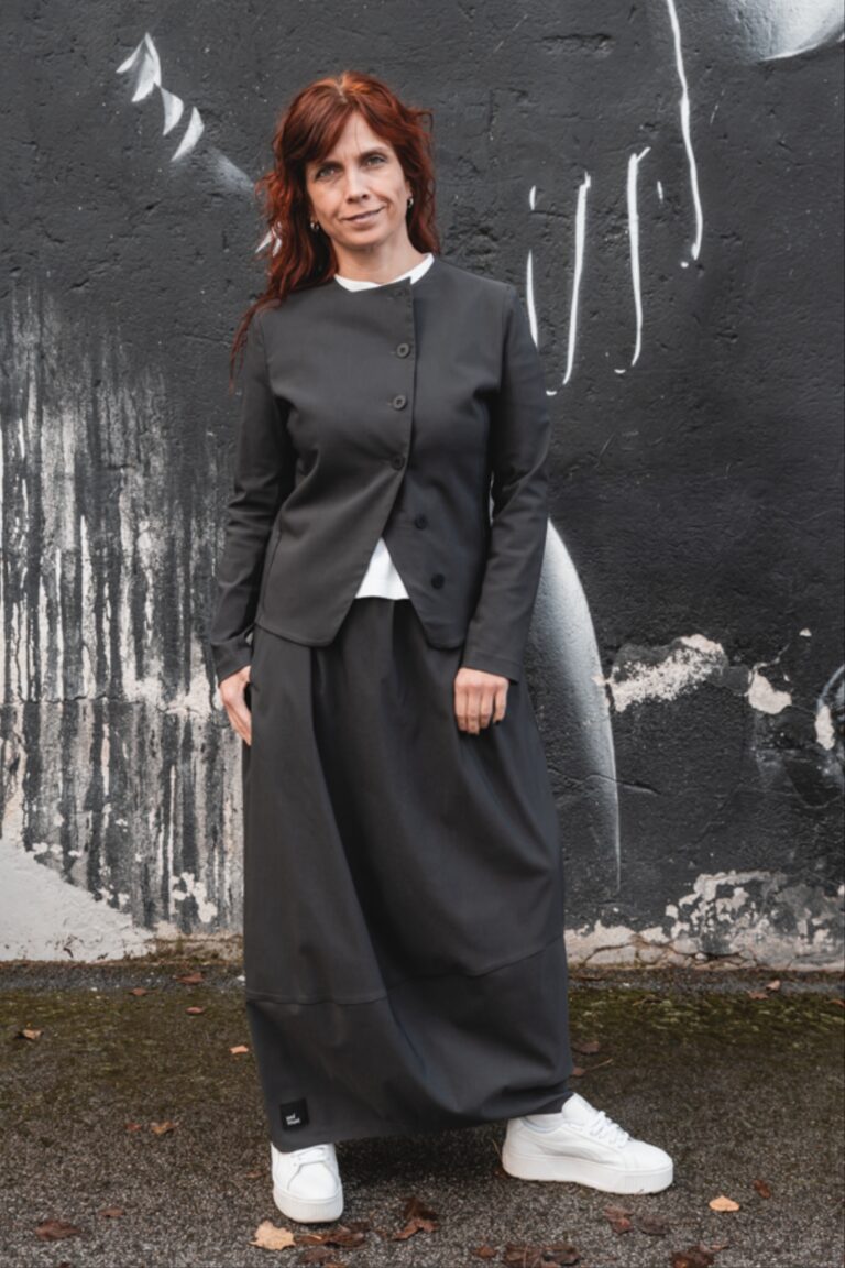 Tumehall seelik MIte + asümmeetriline jakk Fukumu