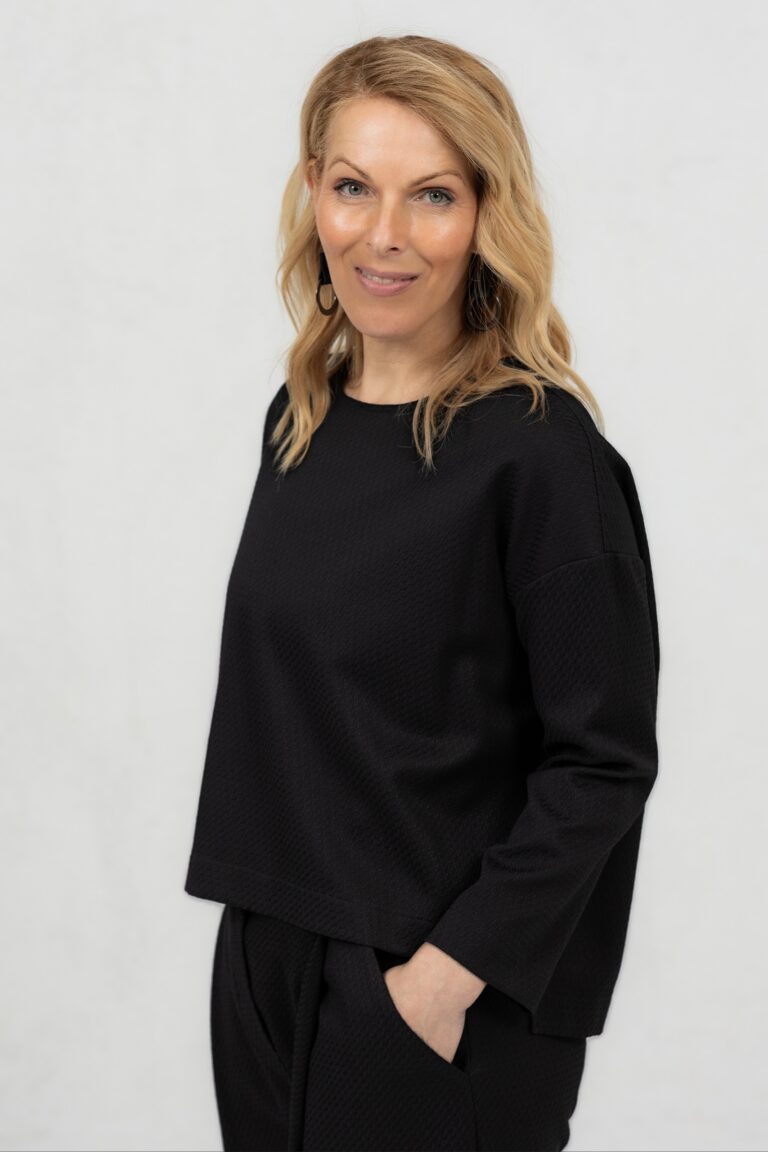 Daikon, teksturoitu kuviollinen pusero